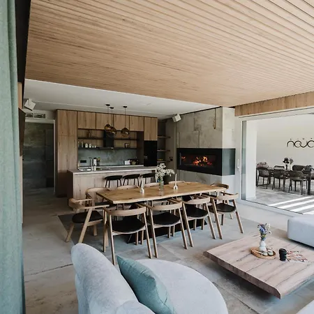 Alma Nova 빌라 락타치